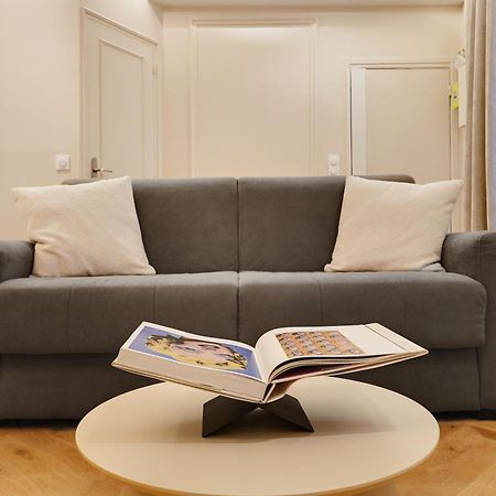 Off Majesti Upper Marais Apartment- Rue Du Faubourg Saint-Martin Париж Экстерьер фото